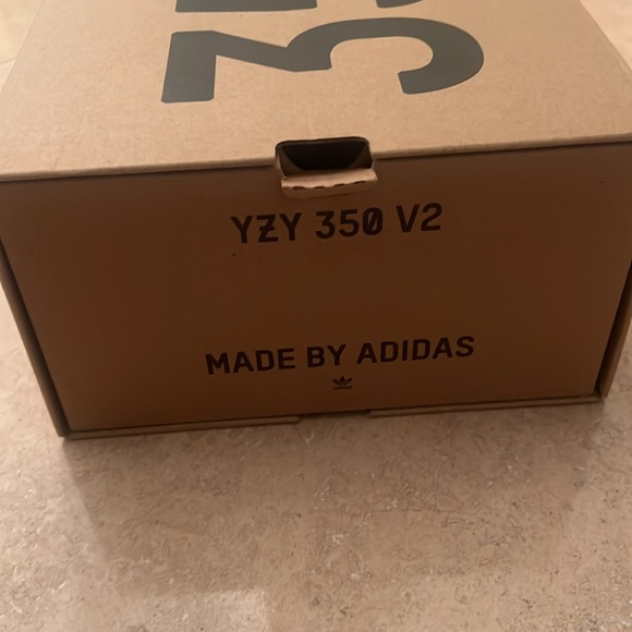 Adidas Yeezy350 V2 Size 6 Box; Box Only - Picture 5 of 7